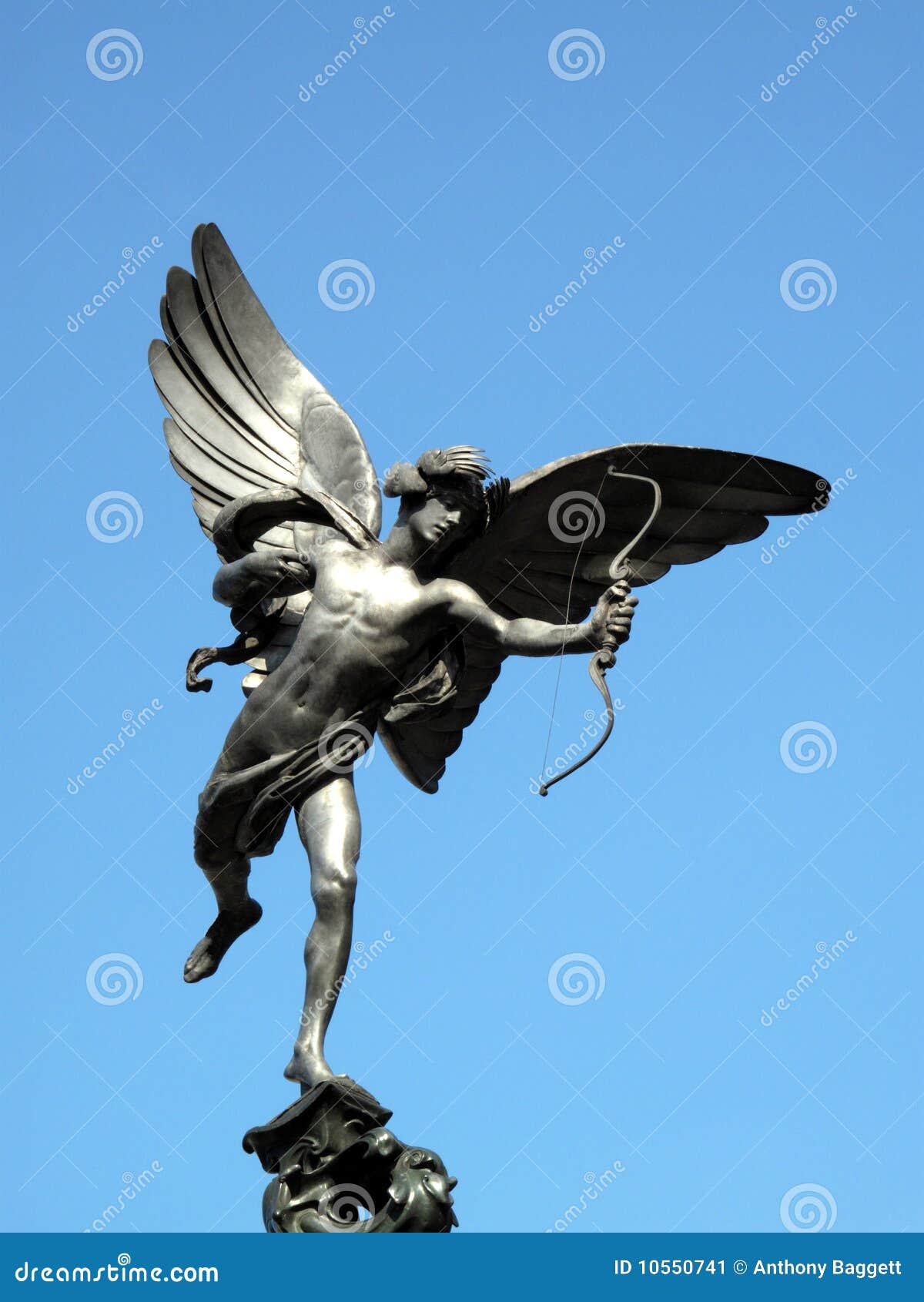 eros statue in piccadilly circus london