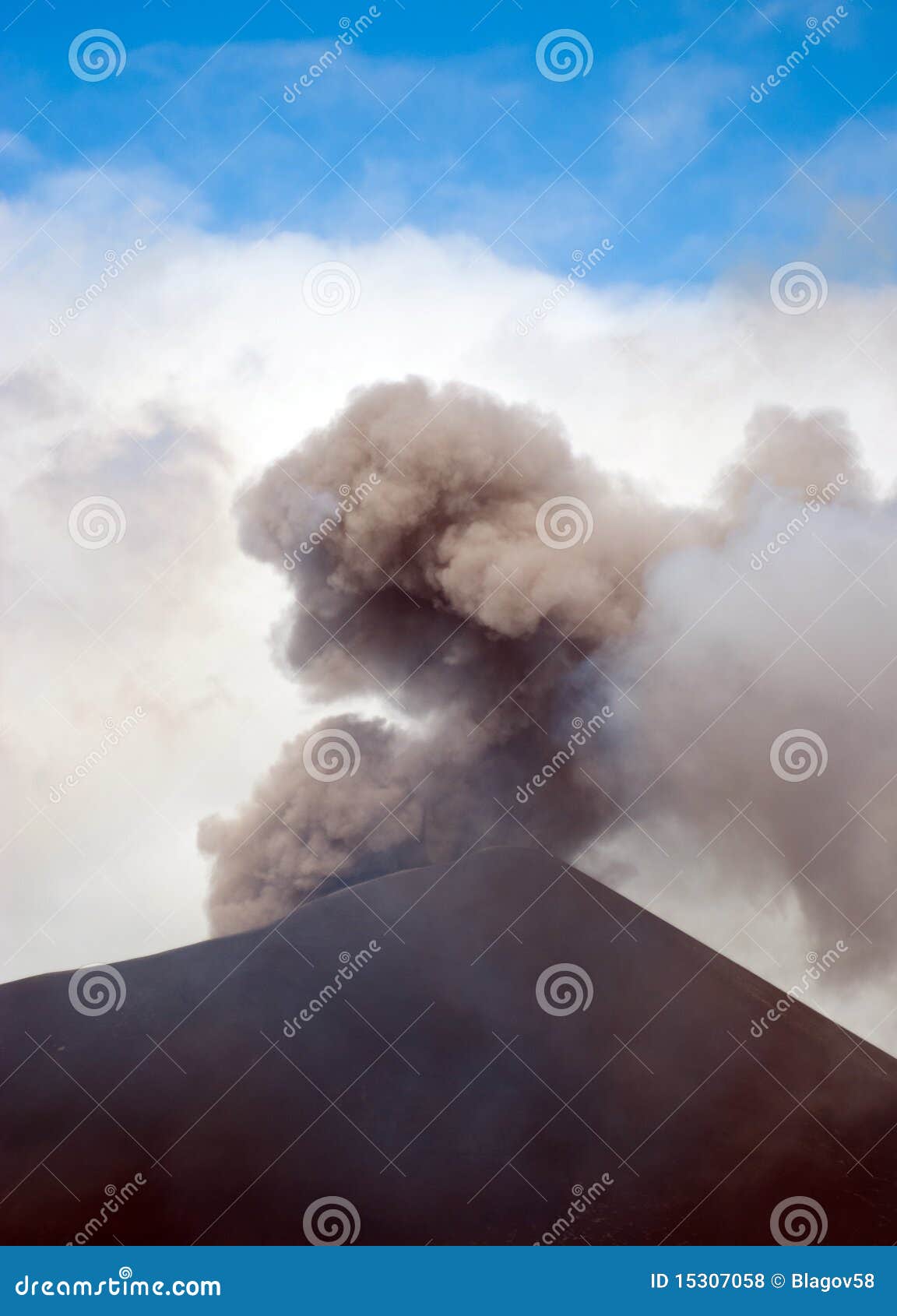 eruption of mount yasur