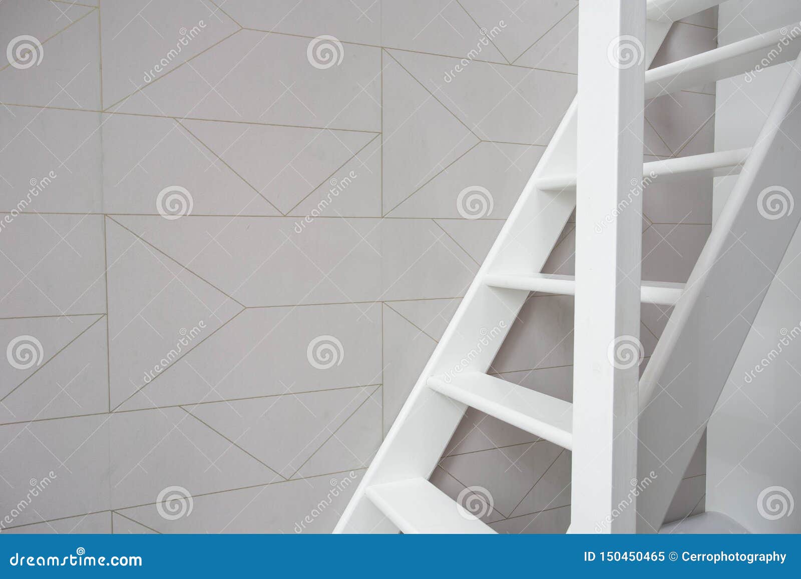 Gratuit Images Escaliers Dans La Piece Blanche Moderne Escaliers En Bois Blancs le plus cool salutations