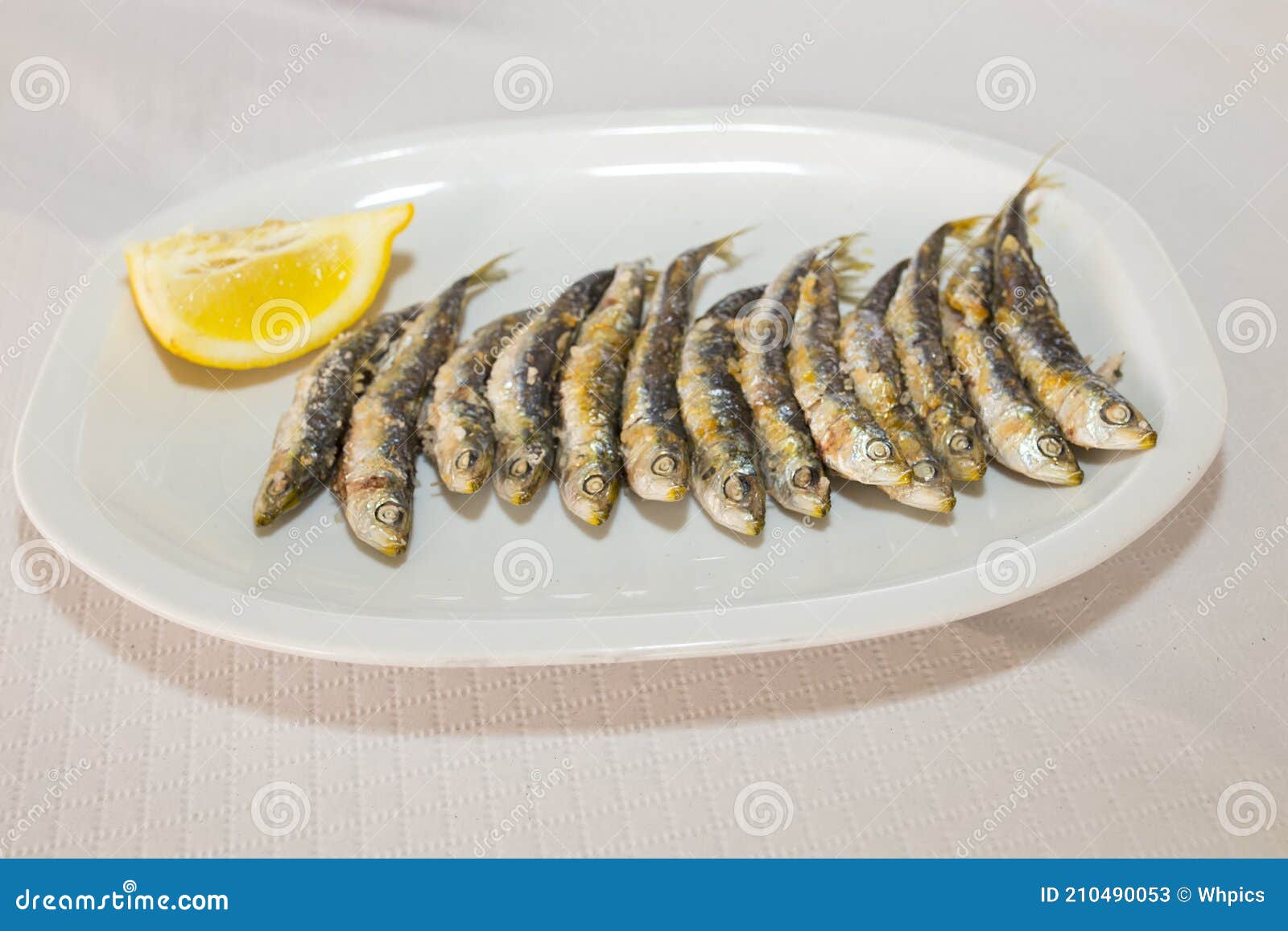 Espetos hi-res stock photography and images - Alamy