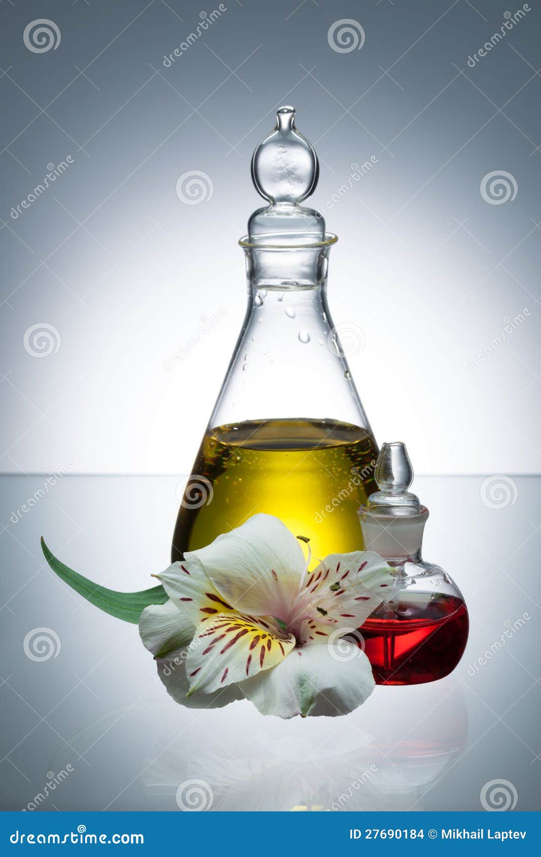 Essential oil and scent stock photo. Image of health 27690184