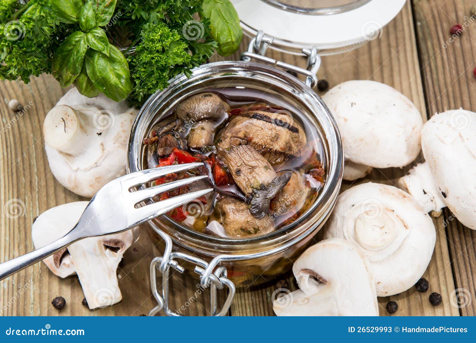In Essig Eingelegte Pilze in Einem Glas Stockbild - Bild von essen ...