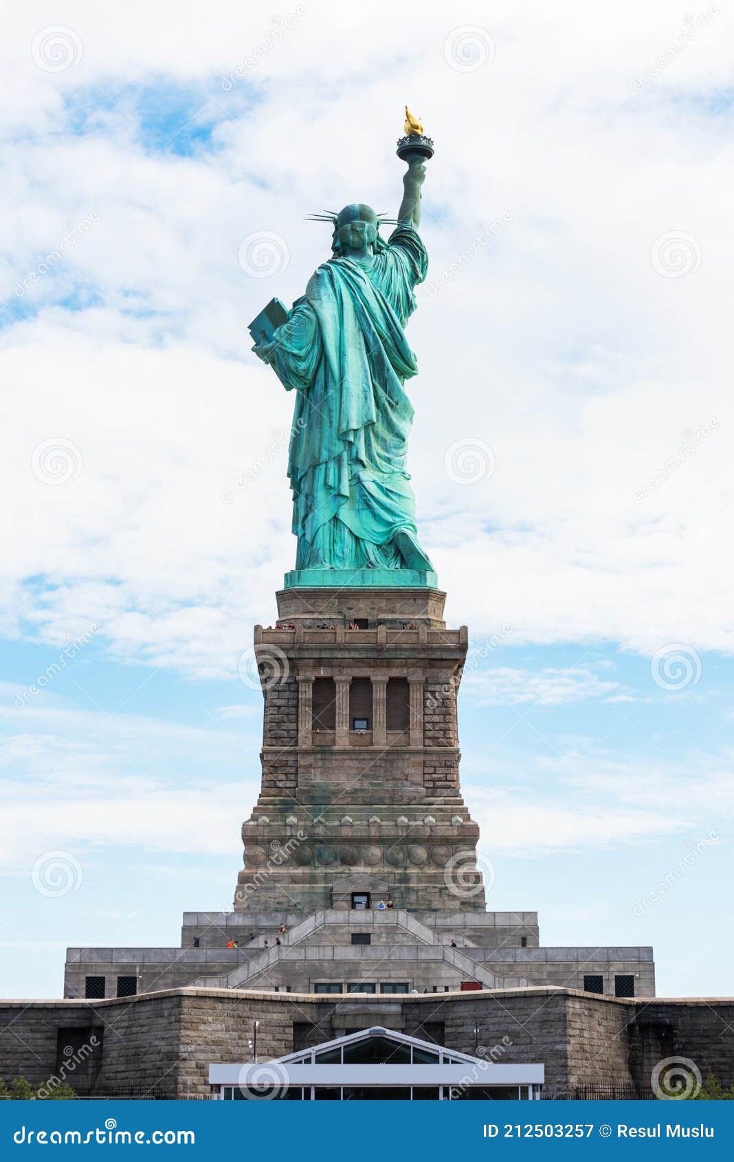 MONUMENTOS MAIS MARCANTES QUE QUALQUER ESTÁTUA DA LIBERDADE