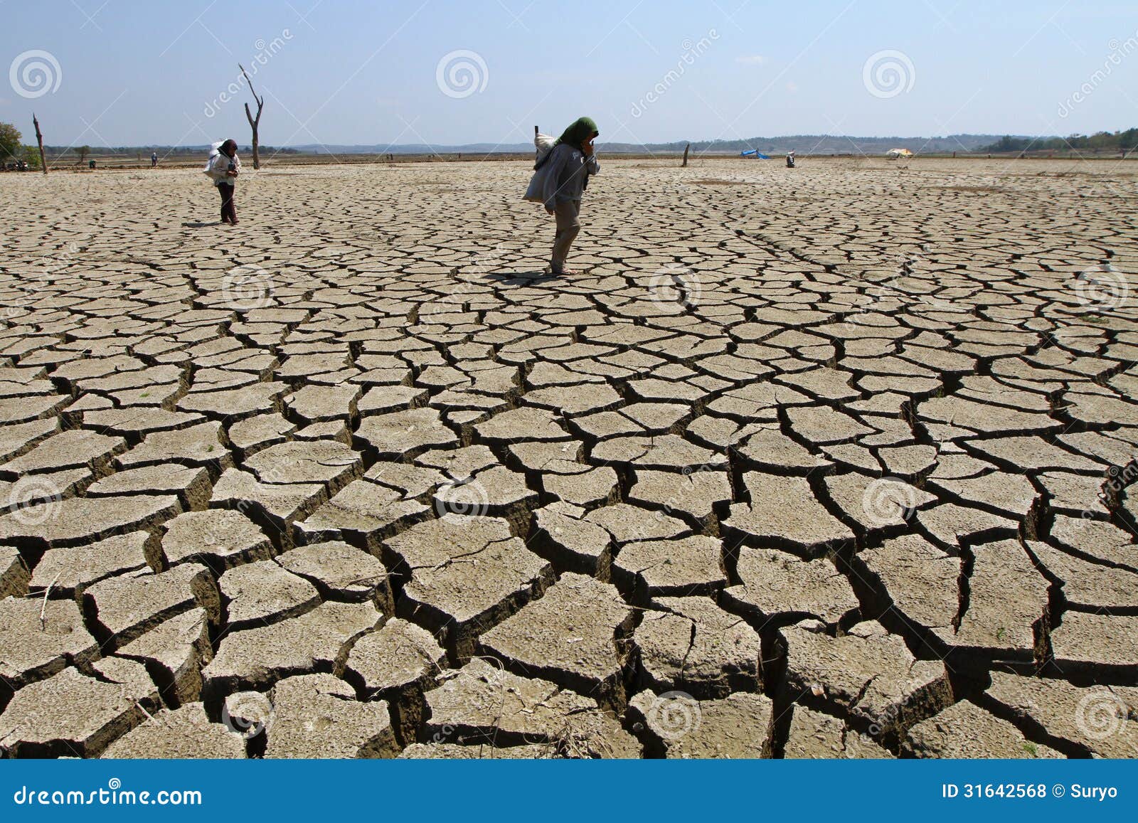 Estación seca foto de archivo editorial. Imagen de lago 31642568