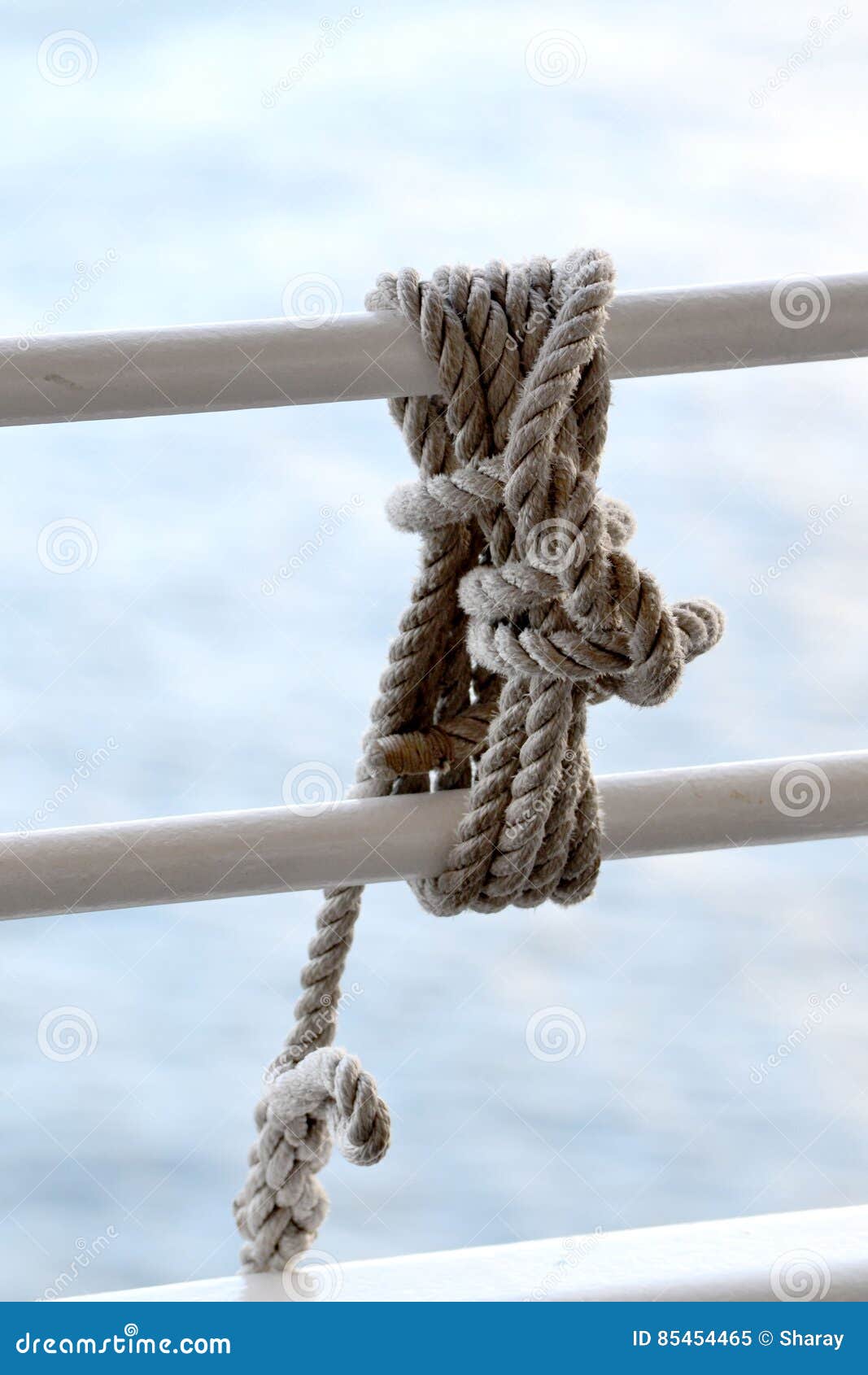 Estar Stopper Knot stock image. Image of stopper, tight - 85454465