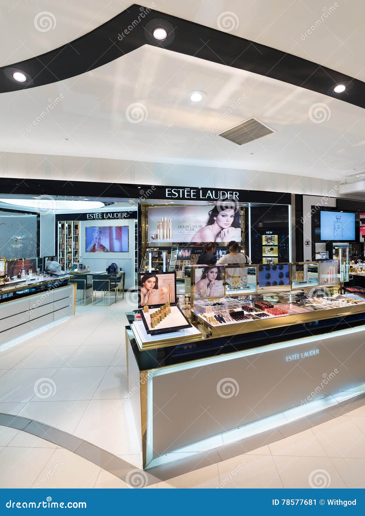 Estee Lauder Boutique in Suria KLCC Mall, Kuala Lumpur Editorial Photo ...