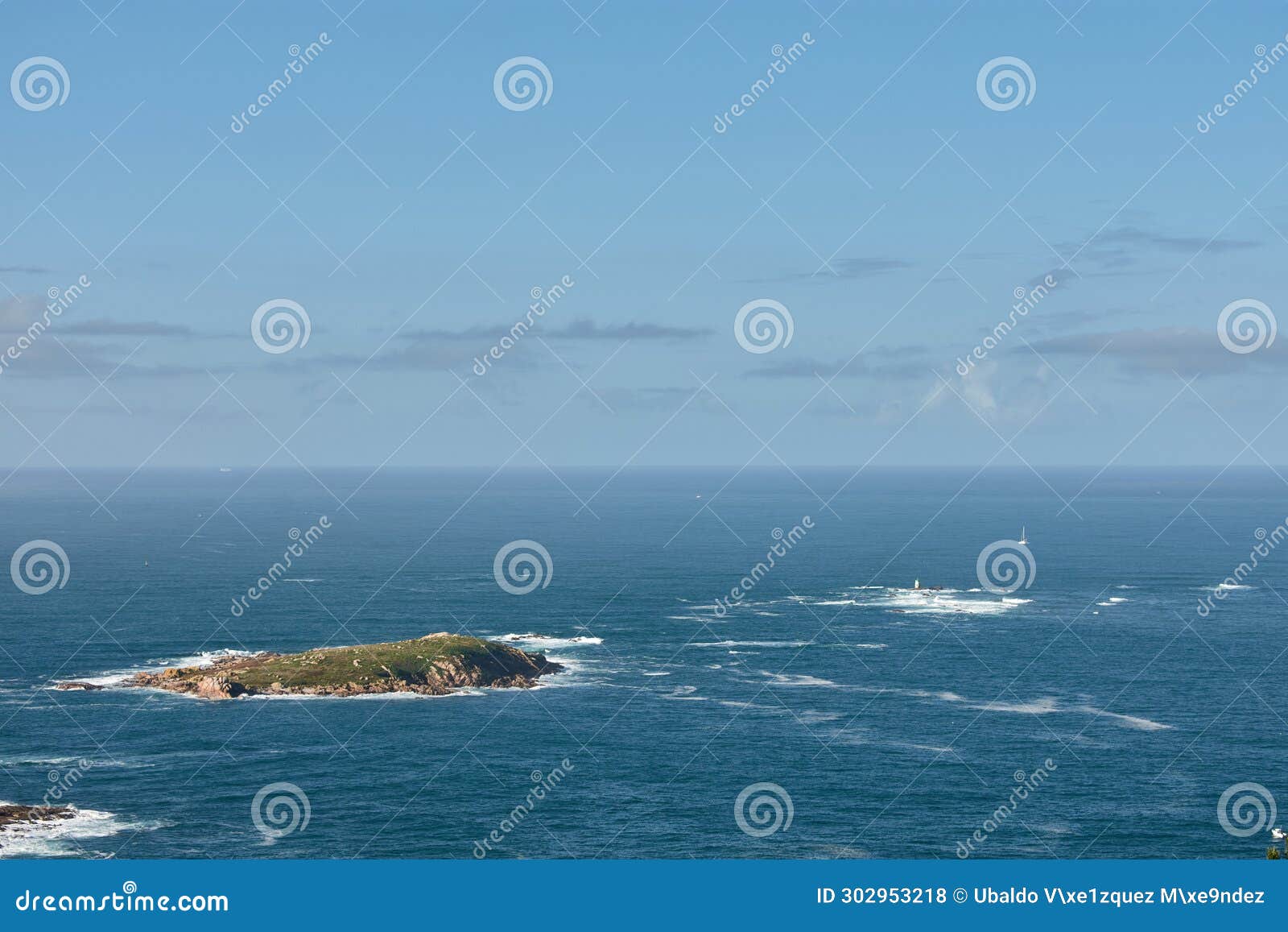 the estela islands in nigrÃ¡n in front of the monteferro peninsula