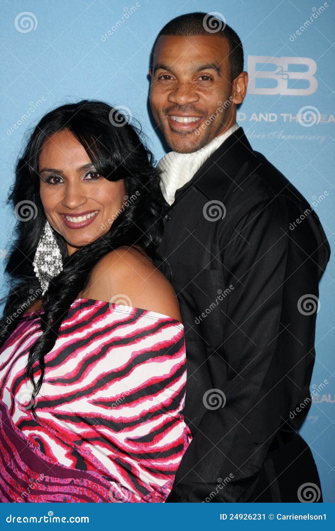 Estella Lopez Spears; Aaron D. Spears Redactionele Foto Image of