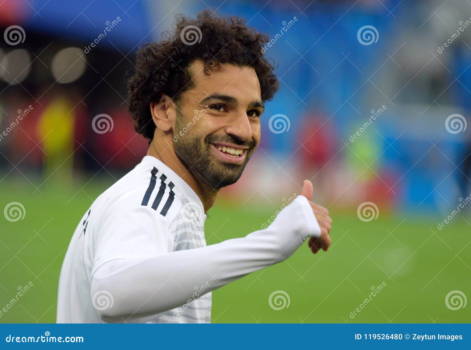 Estrela De Futebol Egípcia Mohamed Salah Antes Do Fósforo Do Campeonato Do  Mundo 2018 Imagem Editorial - Imagem de profissional, russo: 119526480