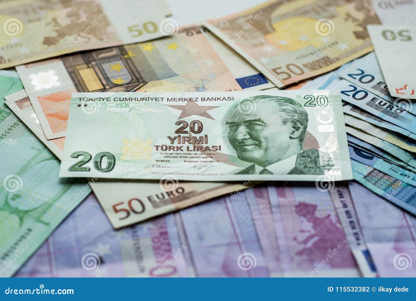 Перевести евро в лиры. Евро к лире. Евро в Туркиш лир.