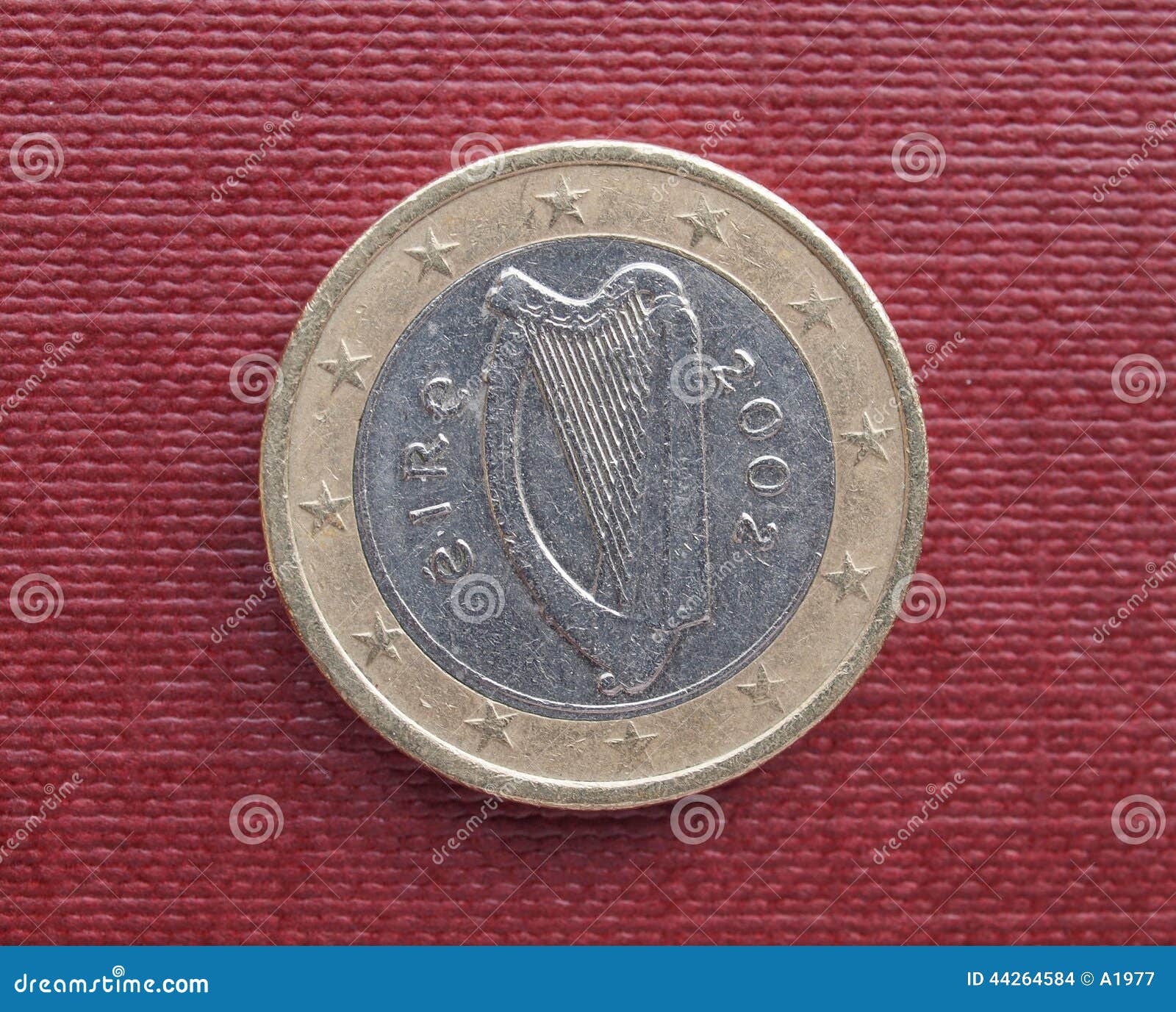 Euro moneta irlandese fotografia stock. Immagine di banca ...