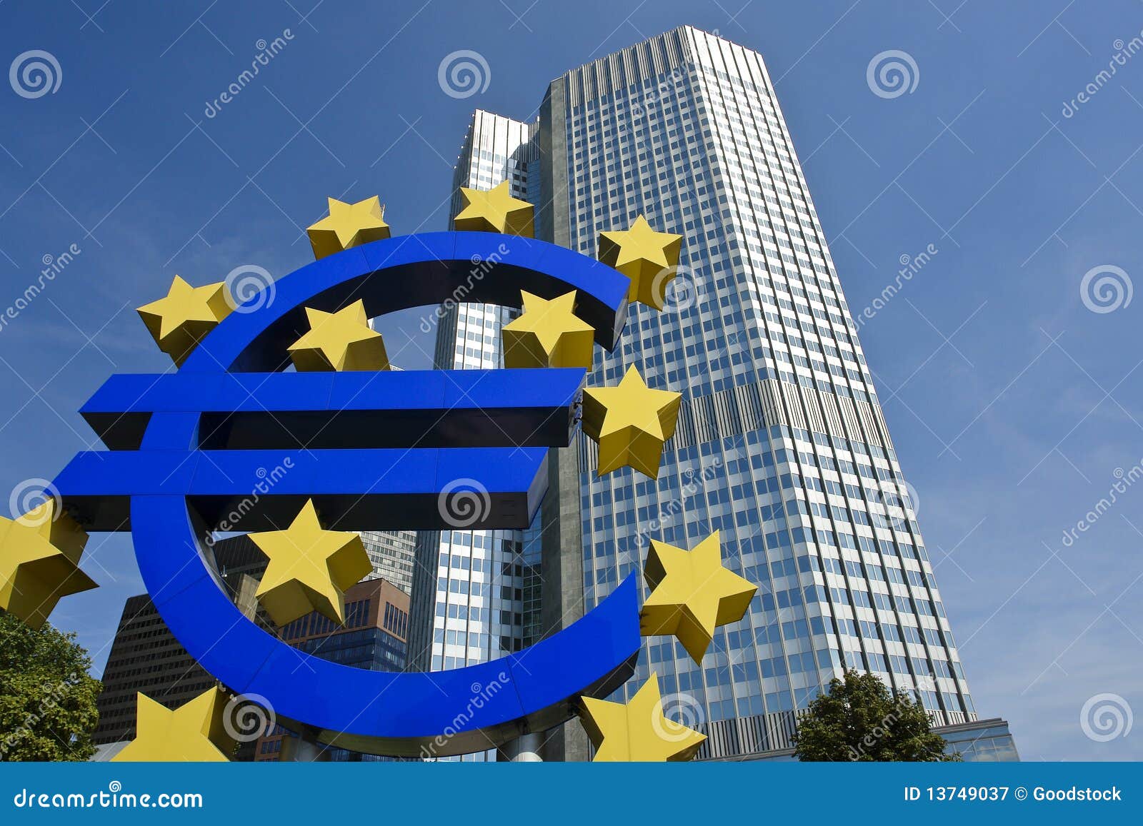 european central bank with euro sign, frankfurt