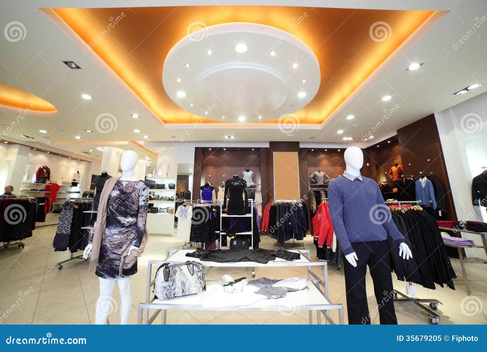 eu clothing stores