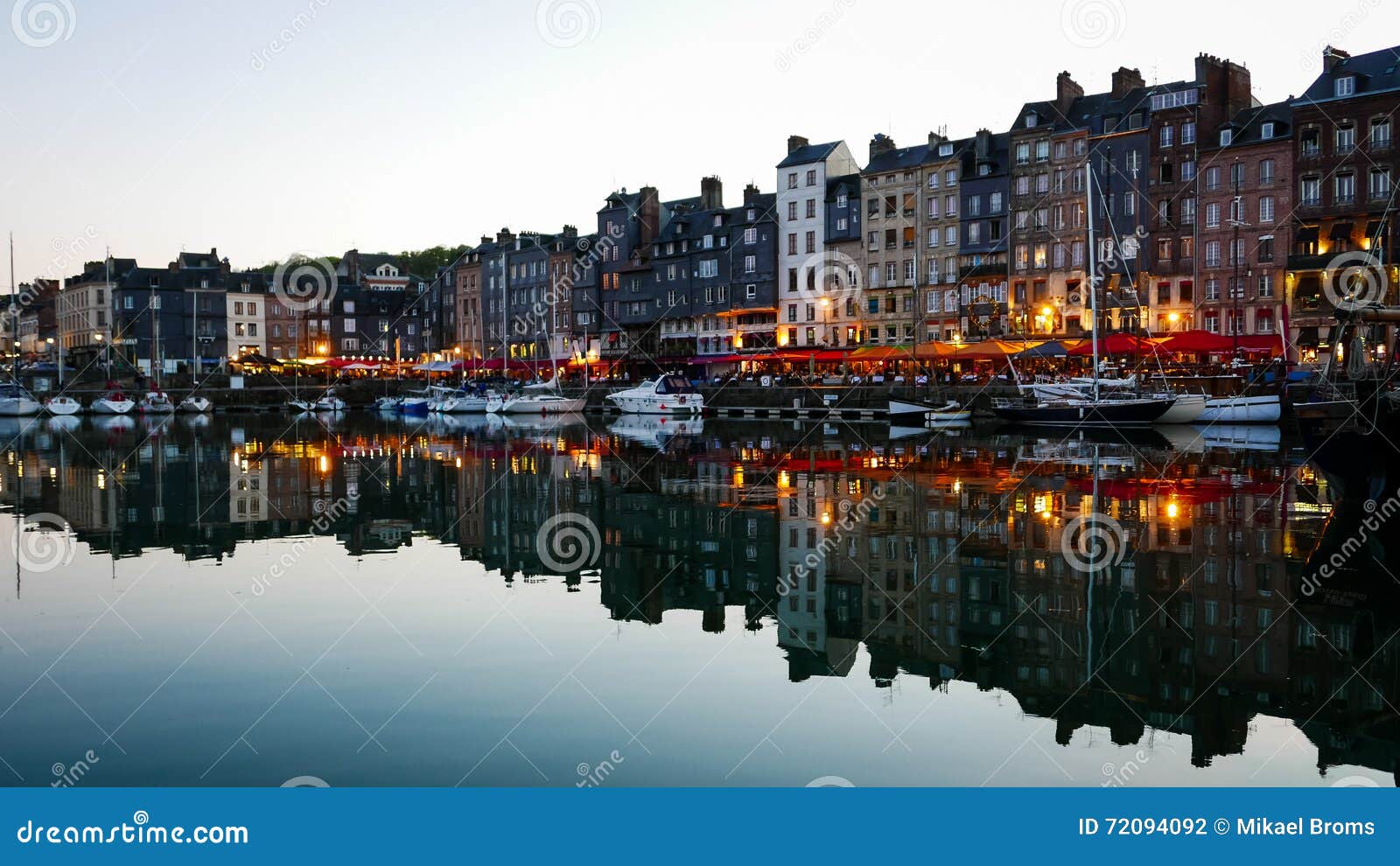 Evening in Honfleur Harbor, France (2) Stock Photo - Image of fishing ...