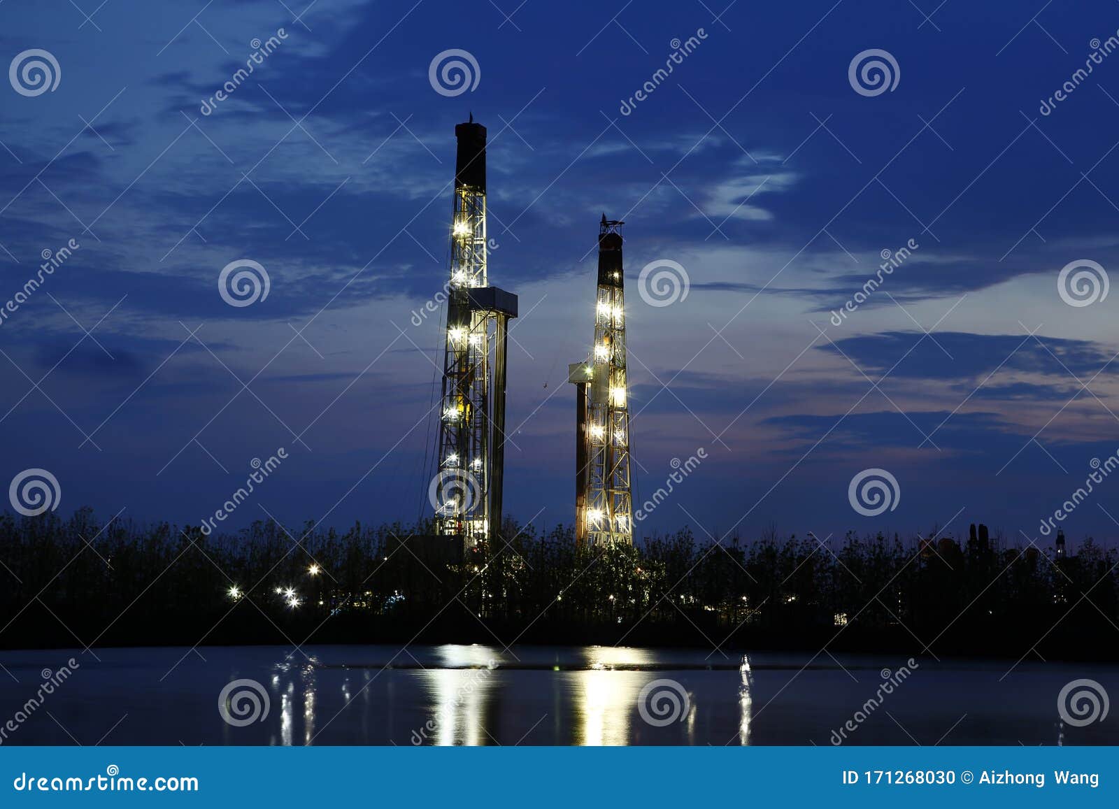 Oilfield derrick stock photo. Image of tower, derrick 171268030