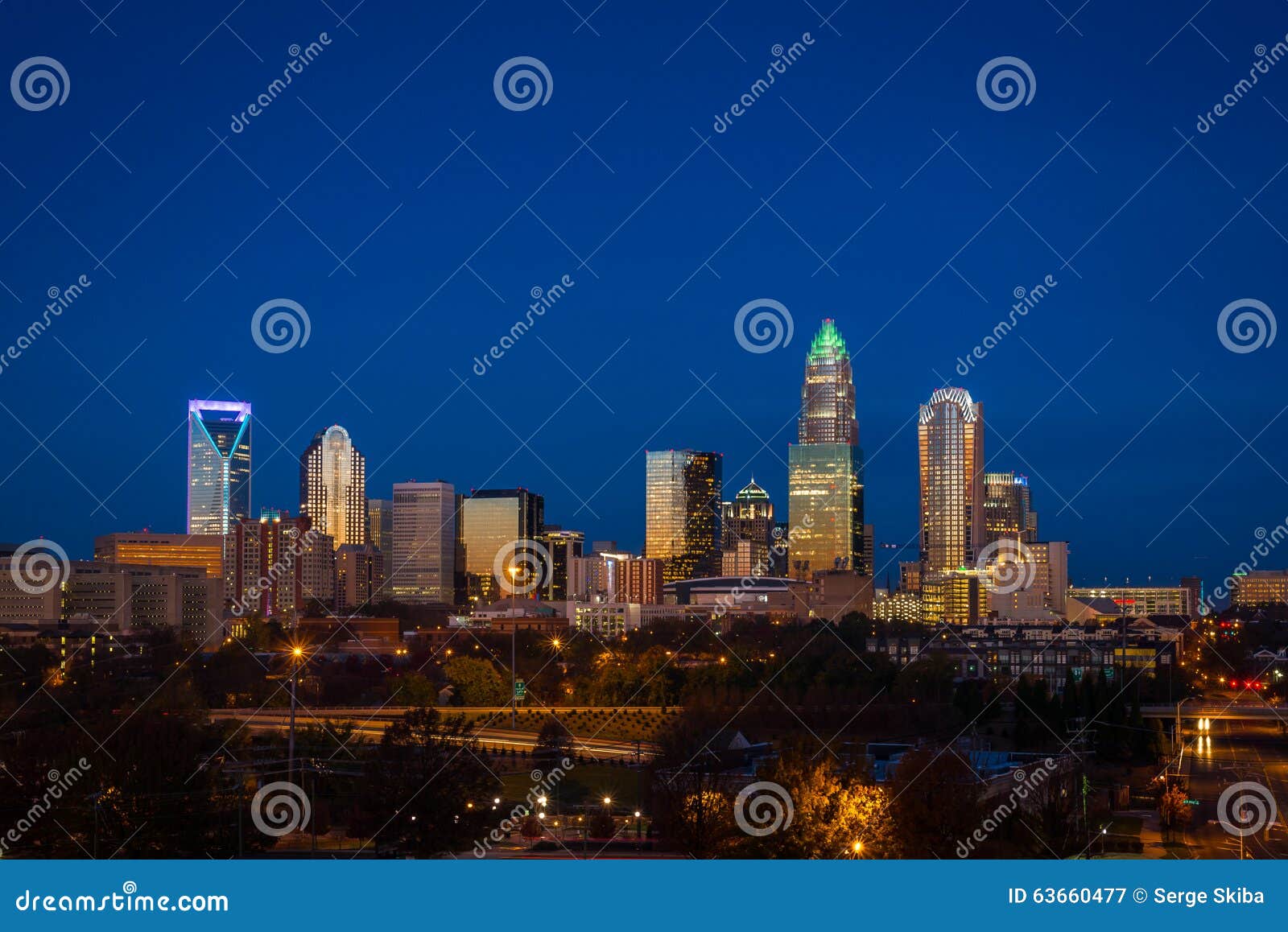 evening rush hour commute in charlotte, north carolina 5