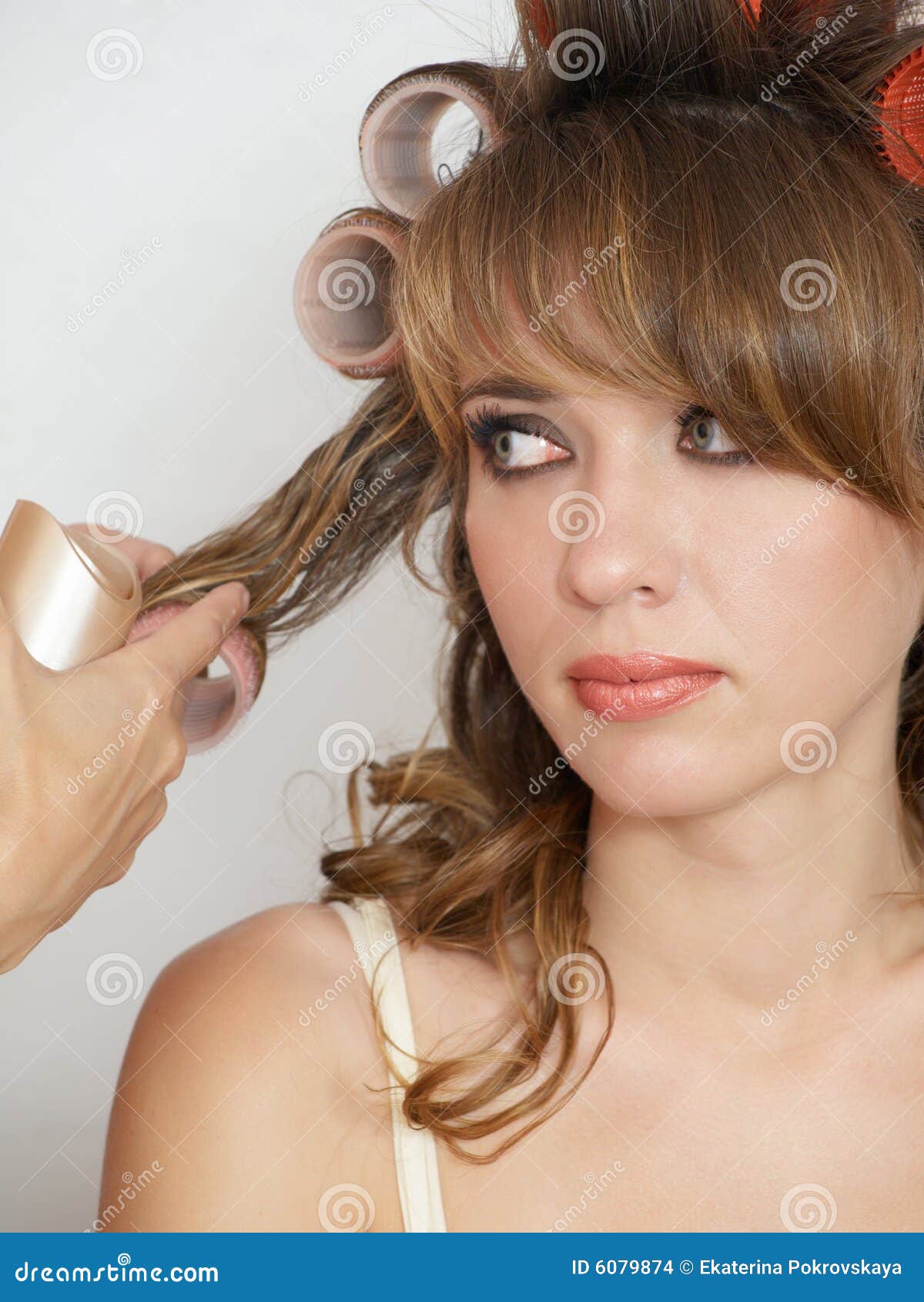 evening woman coiffure