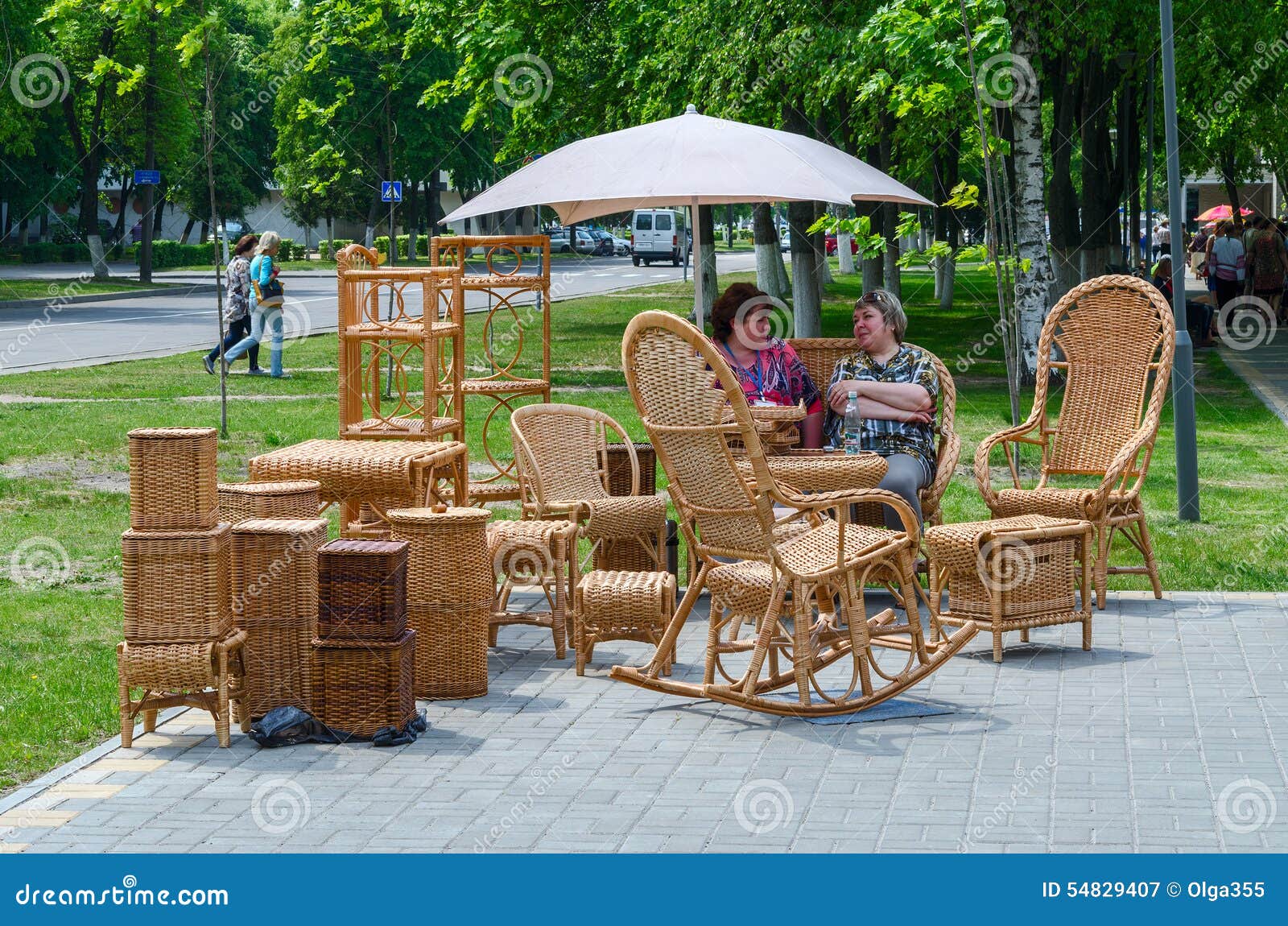 Event City Of Masters Exhibition And Sale Of Wicker Furniture