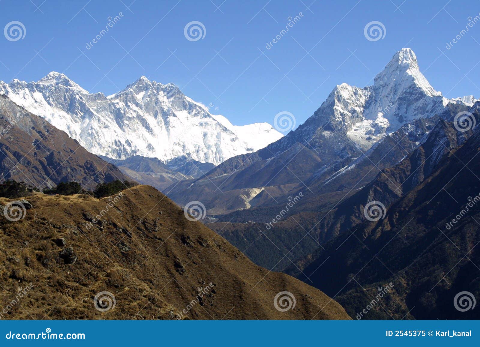 everest, lothse and ama dablam