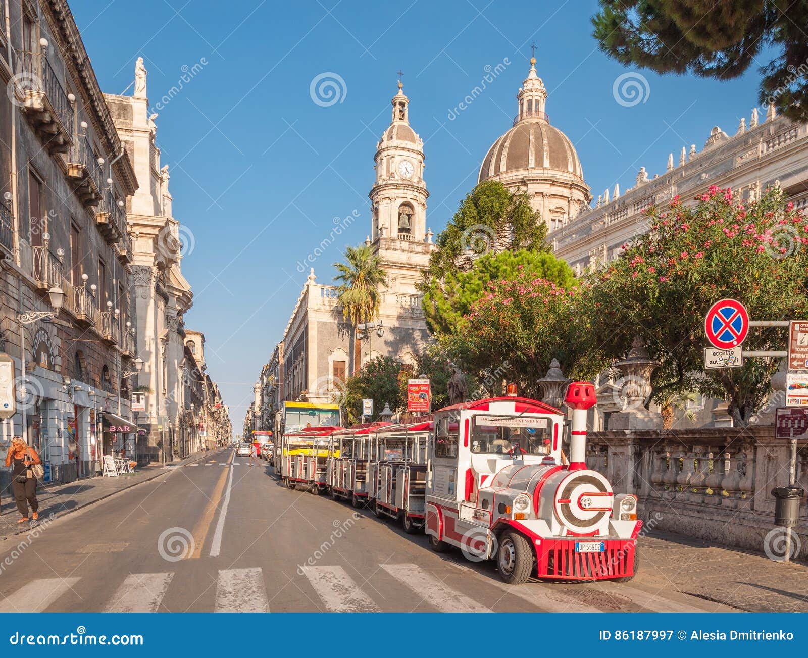 catania city tour train