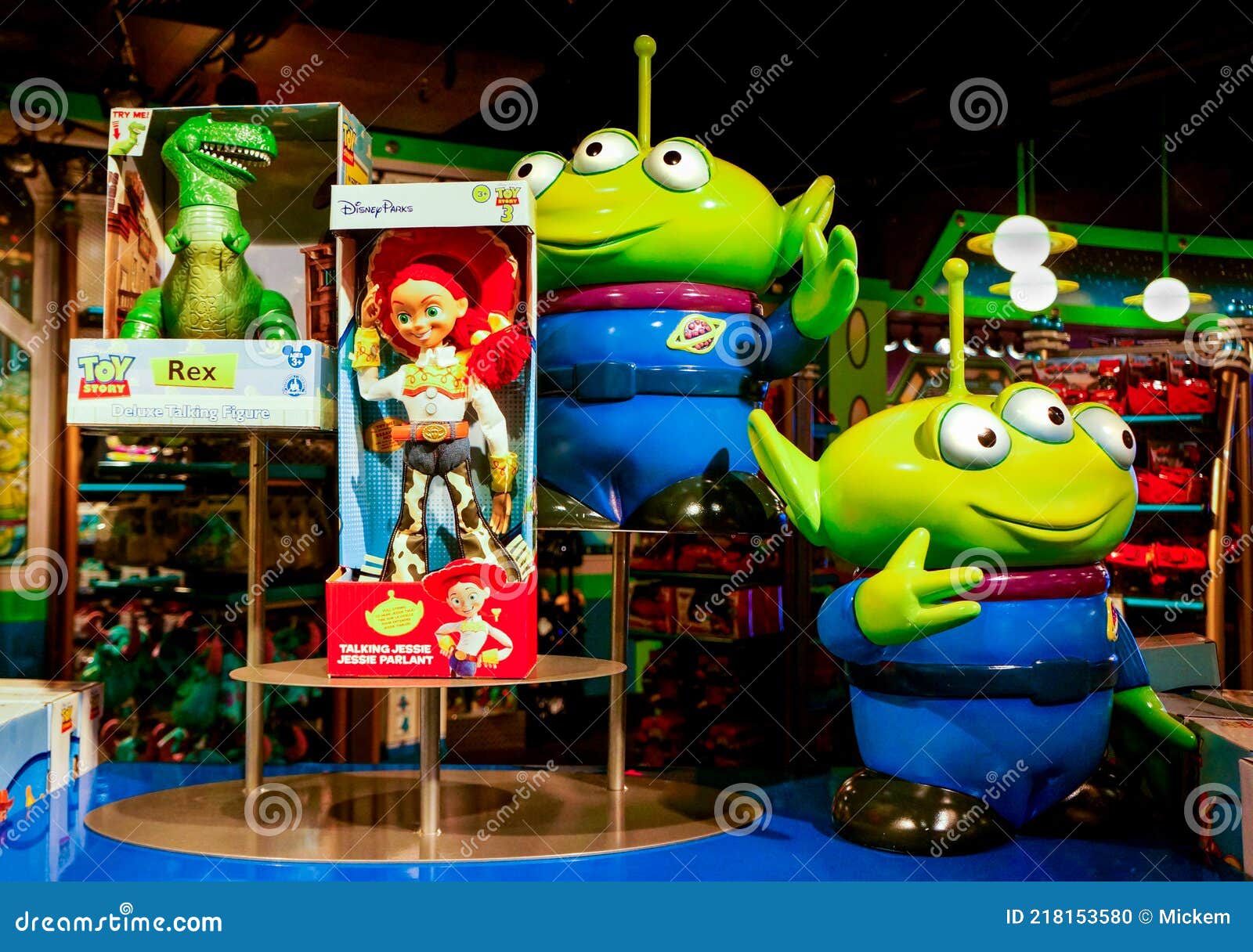 Exhibición De La Tienda De Regalos Disneyland Toy Story Imagen editorial -  Imagen de california, america: 218153580