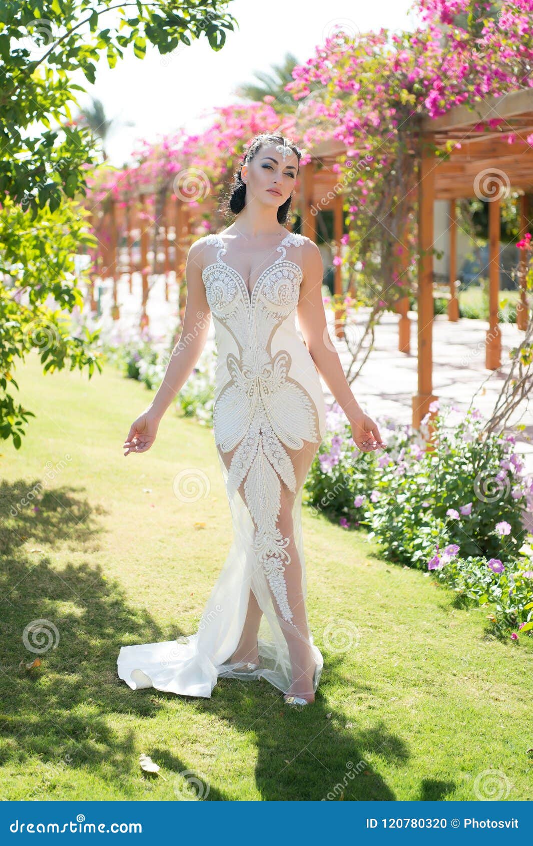 DUMEBI - Bridal, Wedding, Wedding Dresses