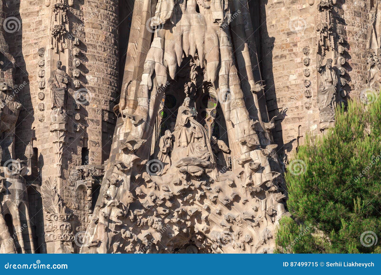 Expiatory Temple of the Holy Family, Sagrada Familia, Barcelona, Spain ...