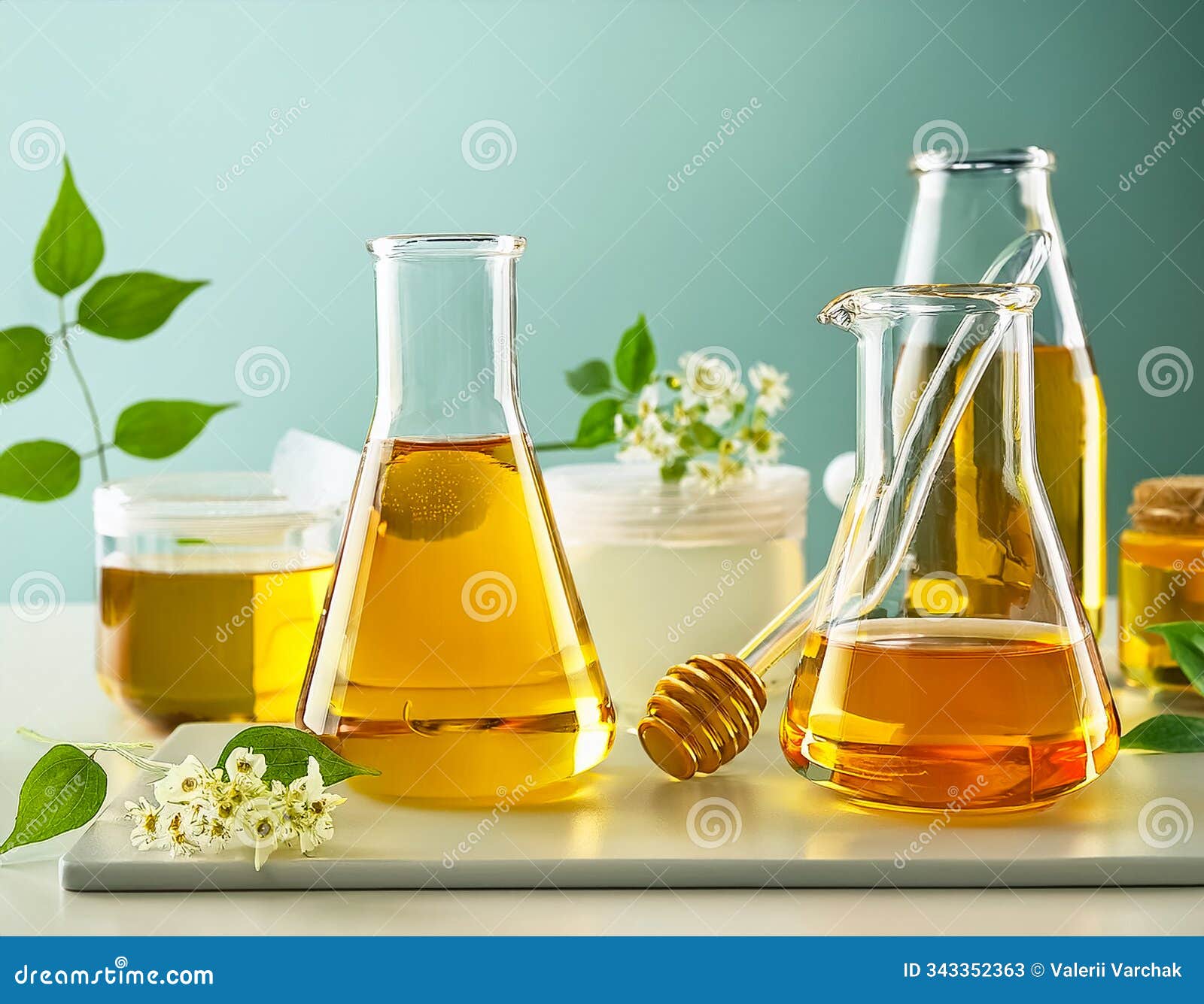 exploring the benefits of honey in natural cosmetic formulations