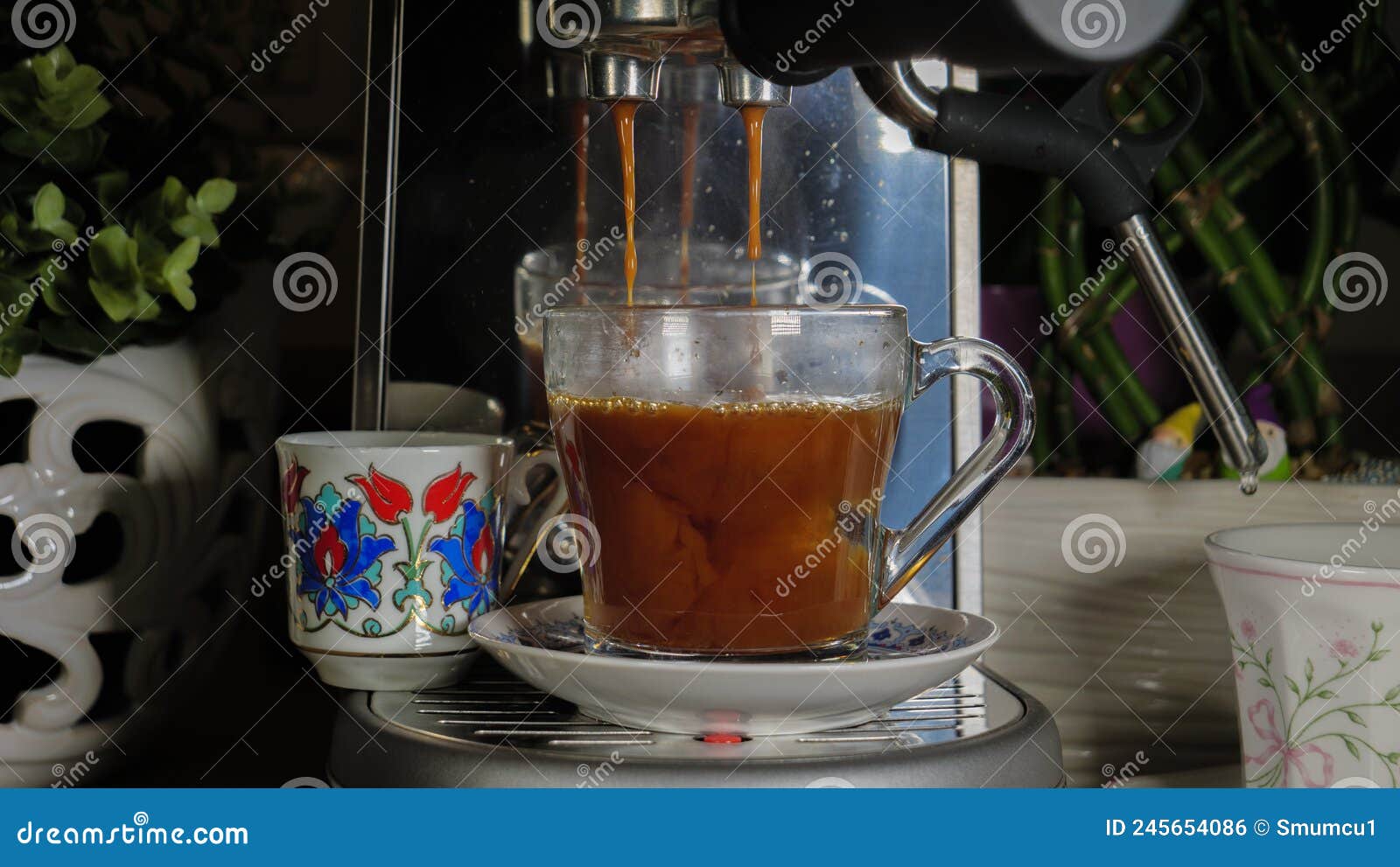 expresso poured over hot water to make cafe americano