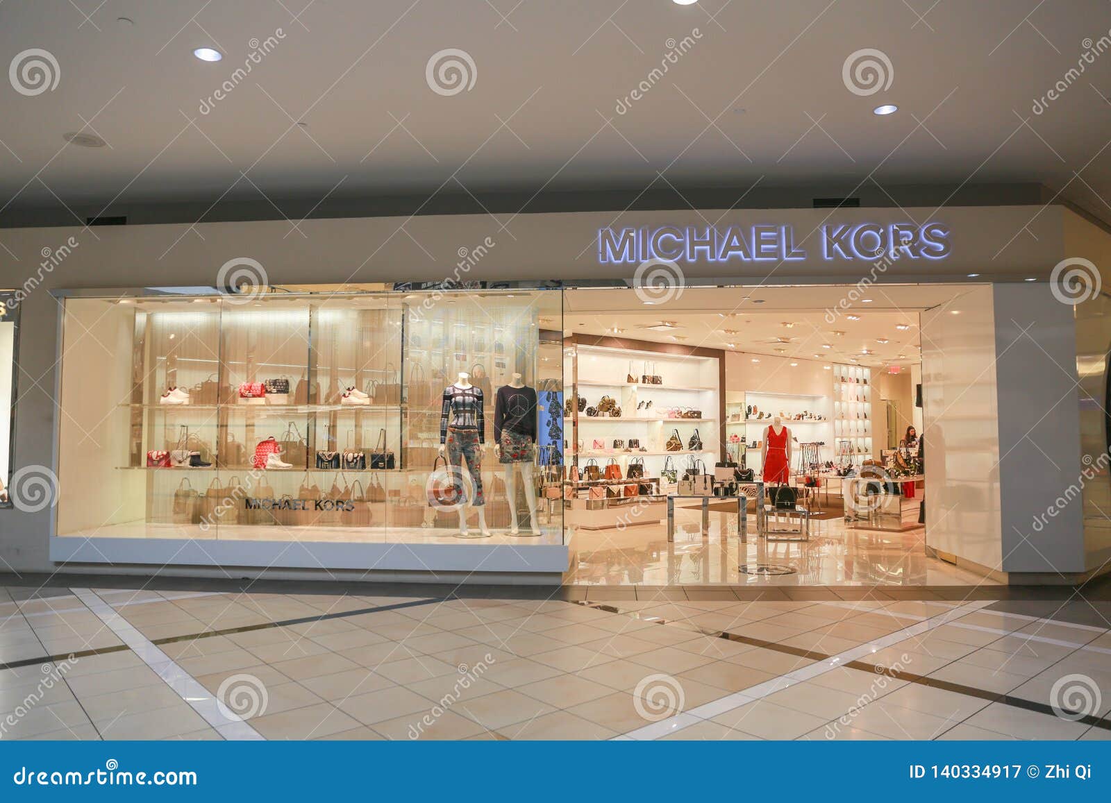 Tổng hợp hơn 56 về michael kors dubai website  cdgdbentreeduvn