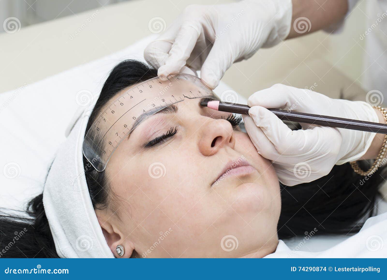 Eyebrow Mikrobleyding stock photo. Image of instrument 74290874