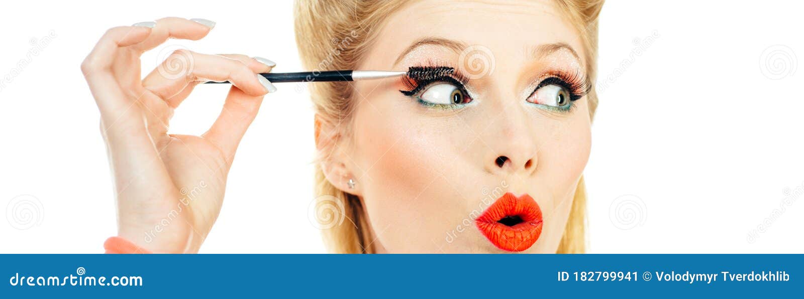 eyebrows concept. beautiful thick eyebrows, a vivid glance. perfect eyebrows, pin-up correction