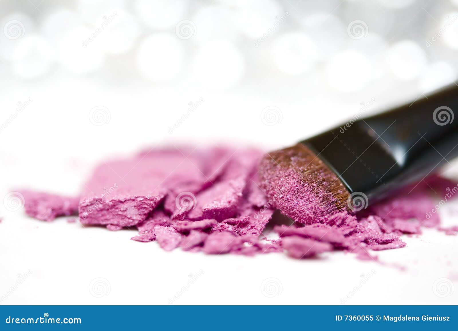 Eyeshadow powder and brush stock image. Image of brush 7360055