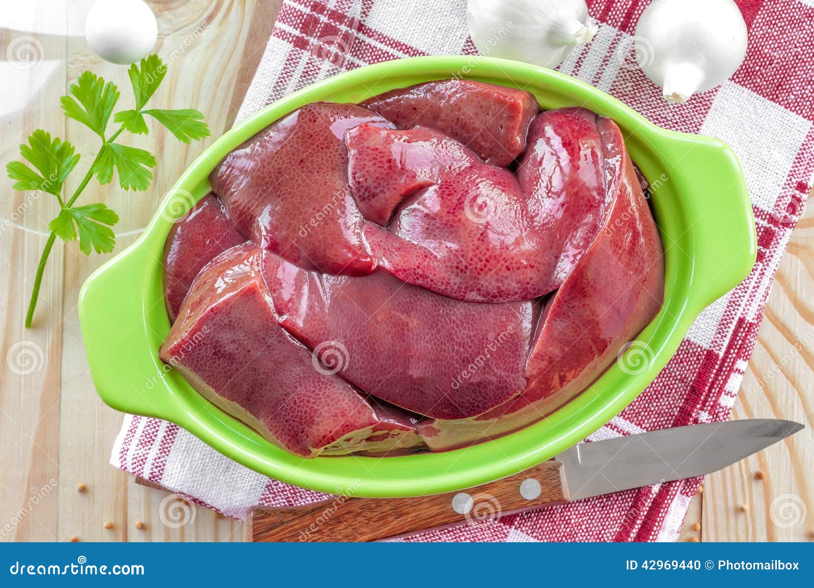 Fígado frito aromático imagem de stock. Imagem de marrom - 207428977
