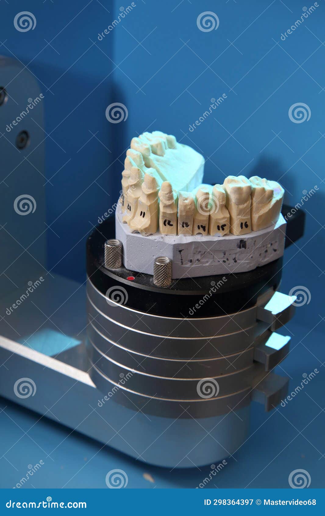 Fabrication of Dental Crowns and Dentures Made of Ceramic. Ceramic Dental Crowns for Implants