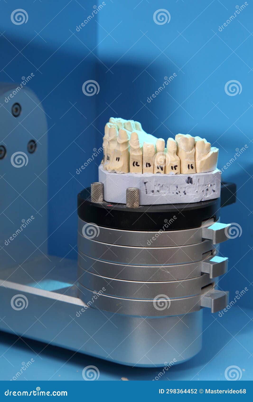 Fabrication of Dental Crowns and Dentures Made of Ceramic. Ceramic Dental Crowns for Implants