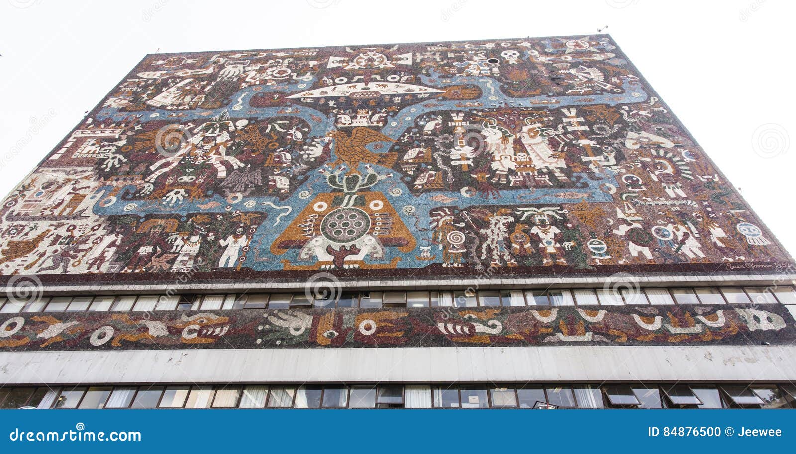 facade of the central library biblioteca central at the ciudad universitaria unam university in mexico city - mexico north am