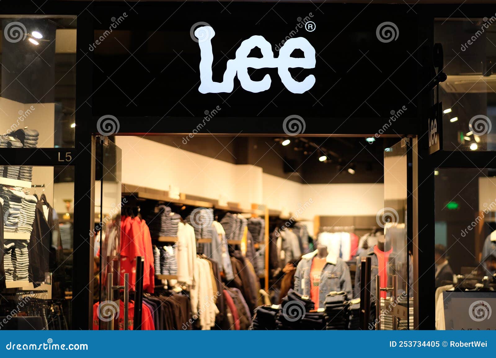 Lee Jeans Shop Stock Photos - Free & Royalty-Free Stock Photos from  Dreamstime