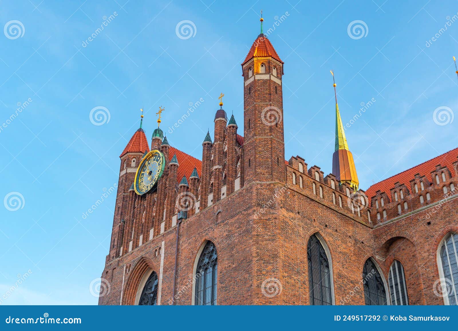 facade of the old bazylika mariacka church in the old town in gdansk poland