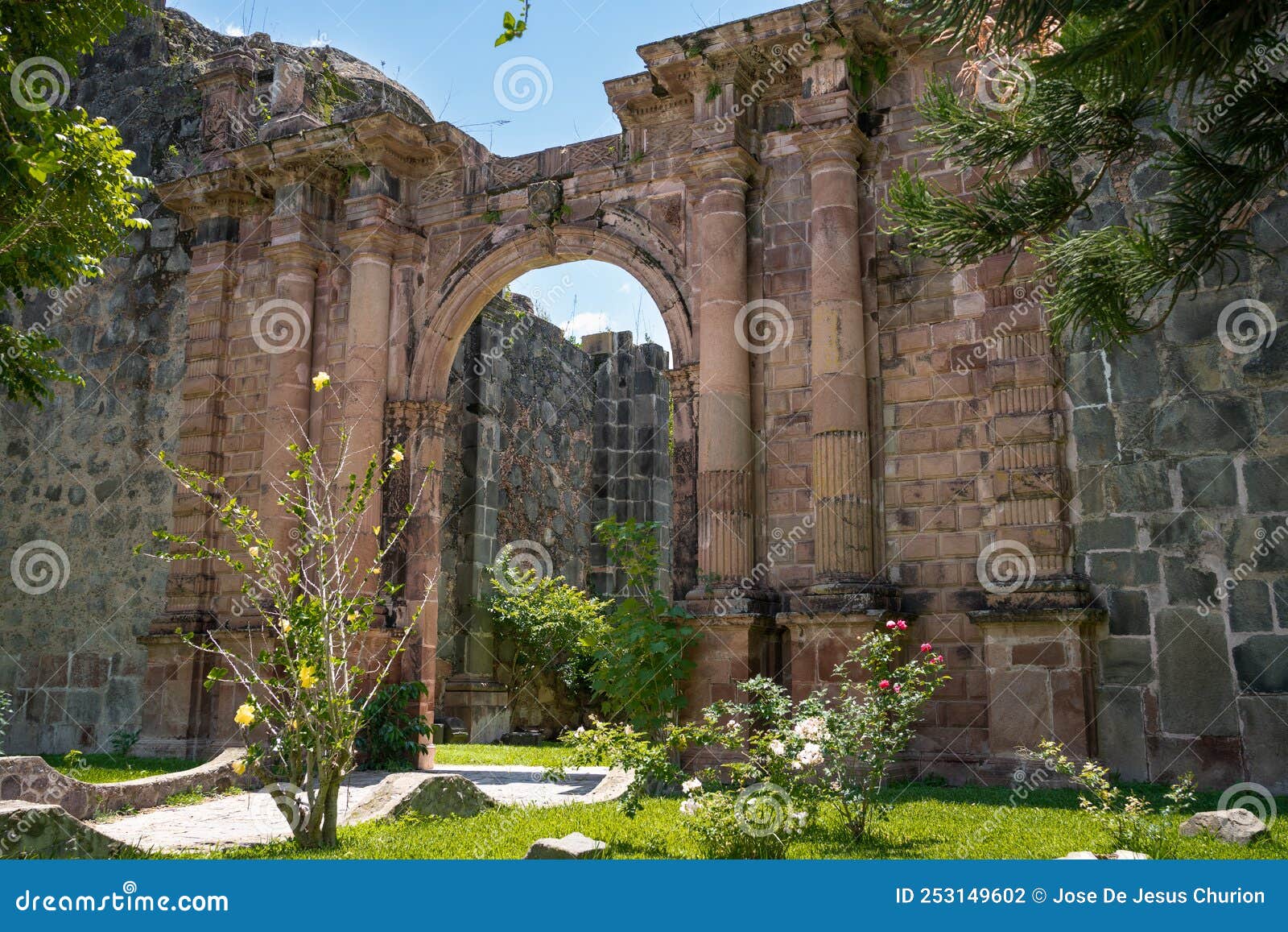 facade of the unfinished temple of the precious blood in mascota jalisco.