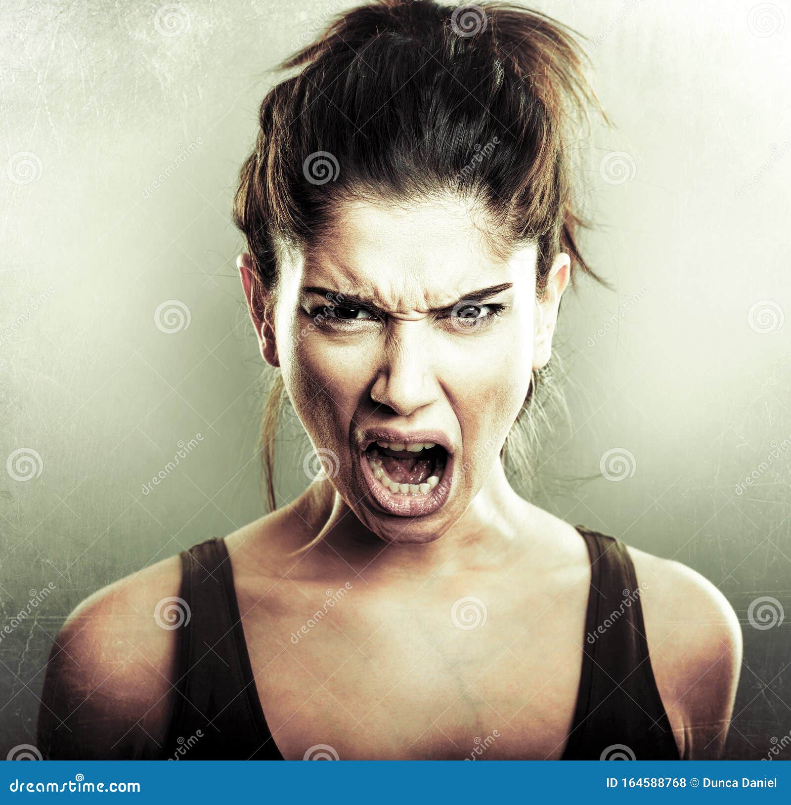 angry face women