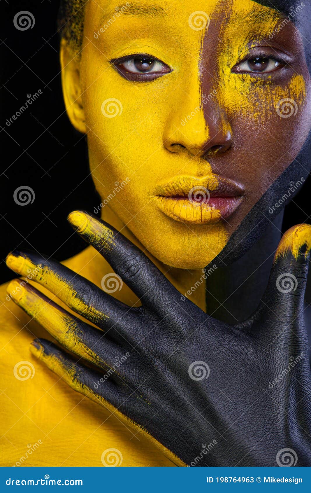 Young Woman Yellow Paint Liquid Paint Flowing Beautiful Face Body Stock  Photo by ©EugenePartyzan 209518104