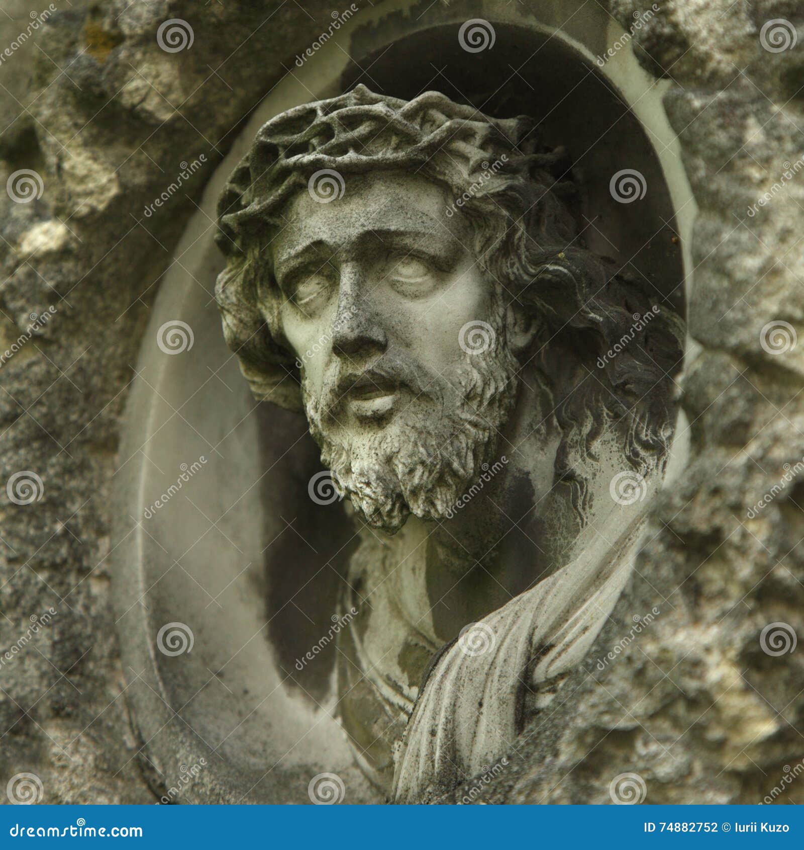 Face of Jesus Christ Crown of Thorns (statue) Stock Photo - Image of ...