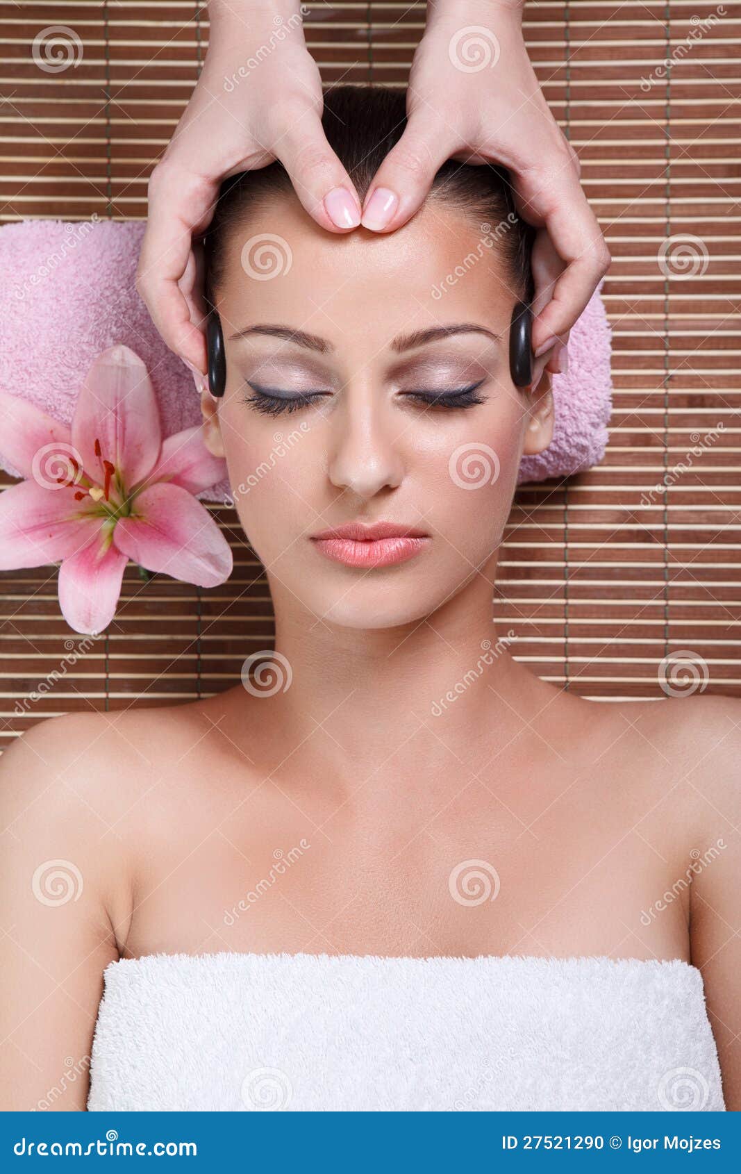 Facial massage stock photo. Image of massage, cosmetic 27521290