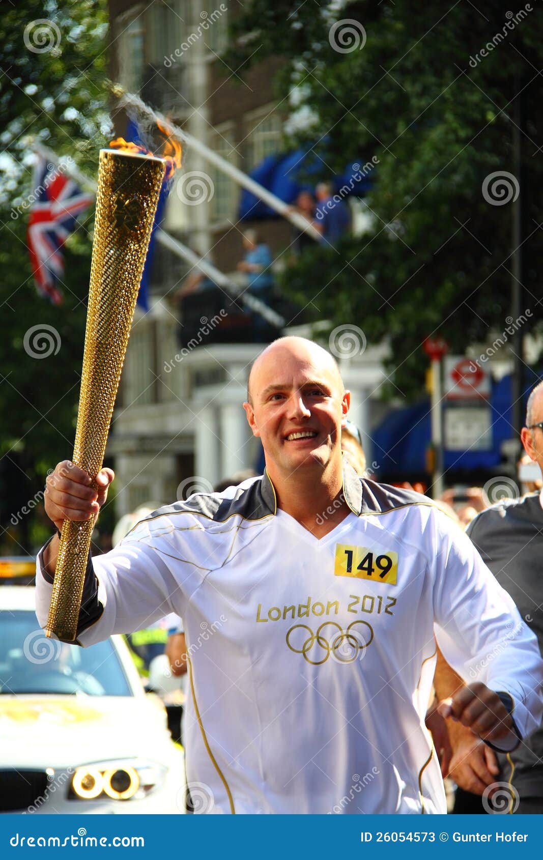 Facklalöpare för OS 2012. Den andra sista dagen av den olympiska facklarelayen nära Hyde Park London.