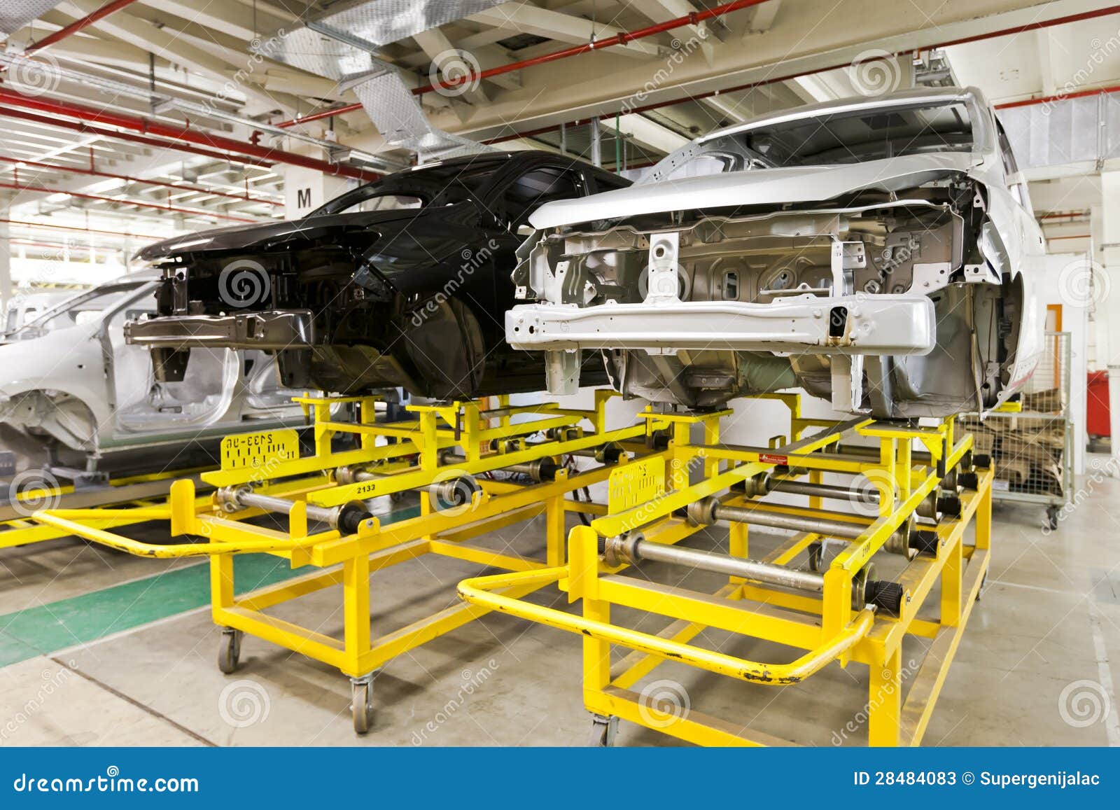 Factory car painting editorial stock photo. Image of background 28484083