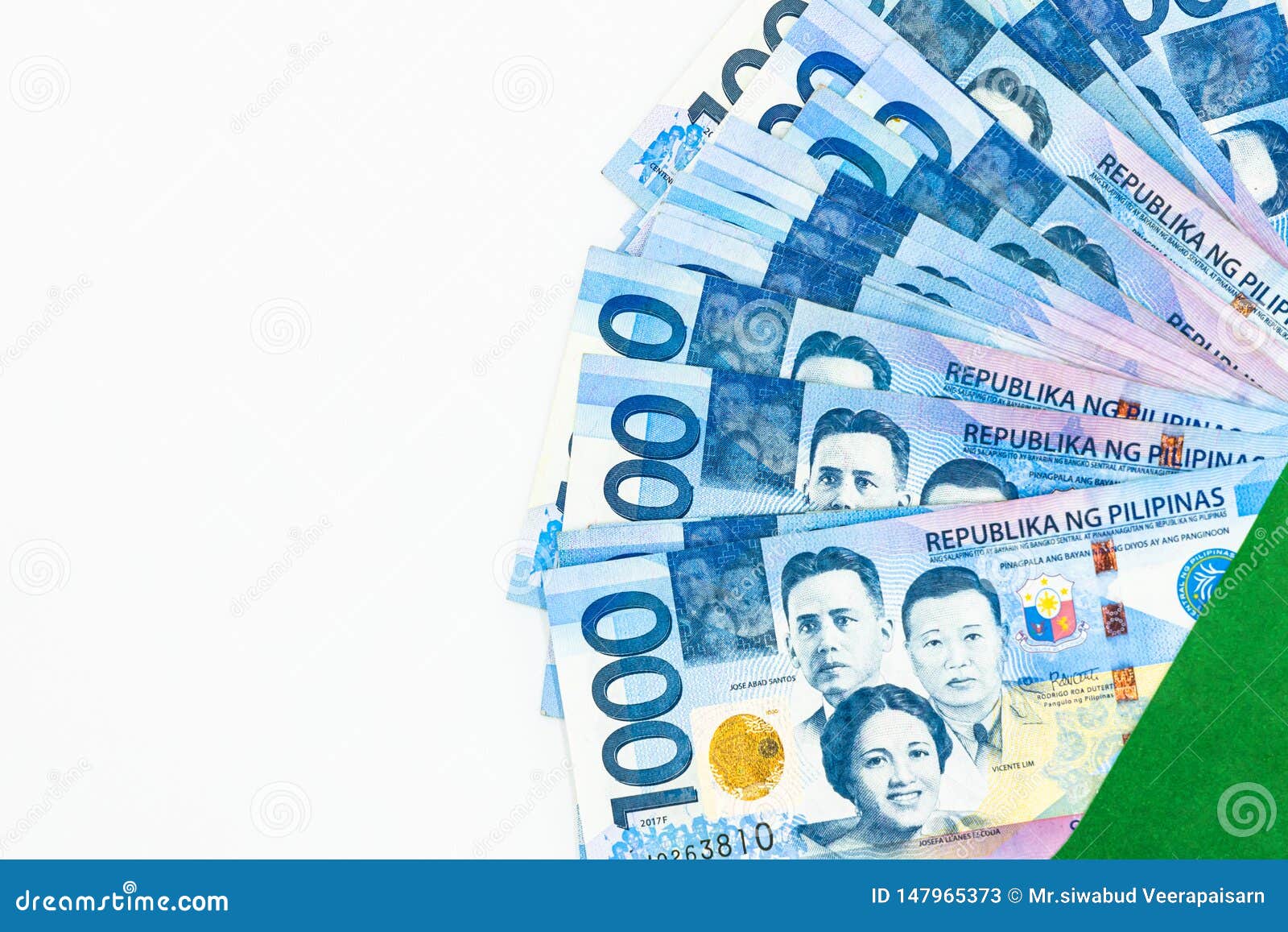 Philippines Collection De Pièces De Monnaie En Pesos Ensemble Isolé Sur  Fond Blanc Banque D'Images et Photos Libres De Droits. Image 38146173