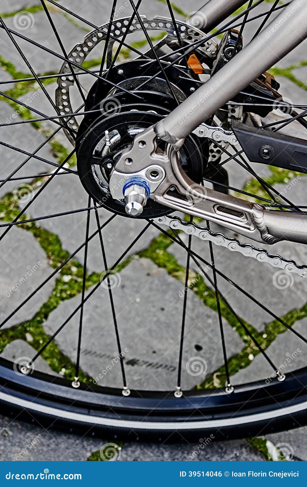 Fahrraddetail 9. Detail der Fahrradkette, -derailleur und -Hinterrads.