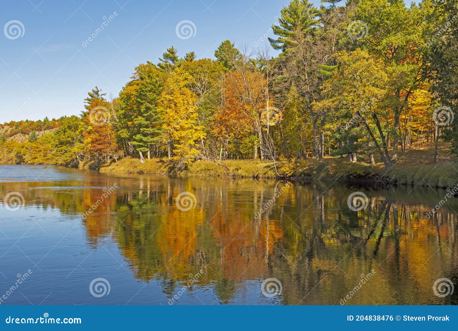 Fall Reflections At Moberg Lake RoyaltyFree Stock Photography