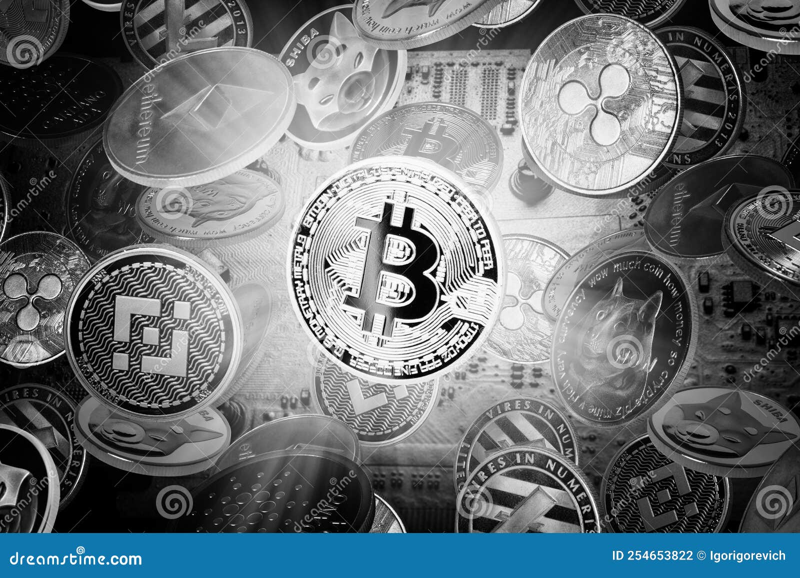 MIghty bitcoin editorial photography. Image of cryptocurrency - 254653822